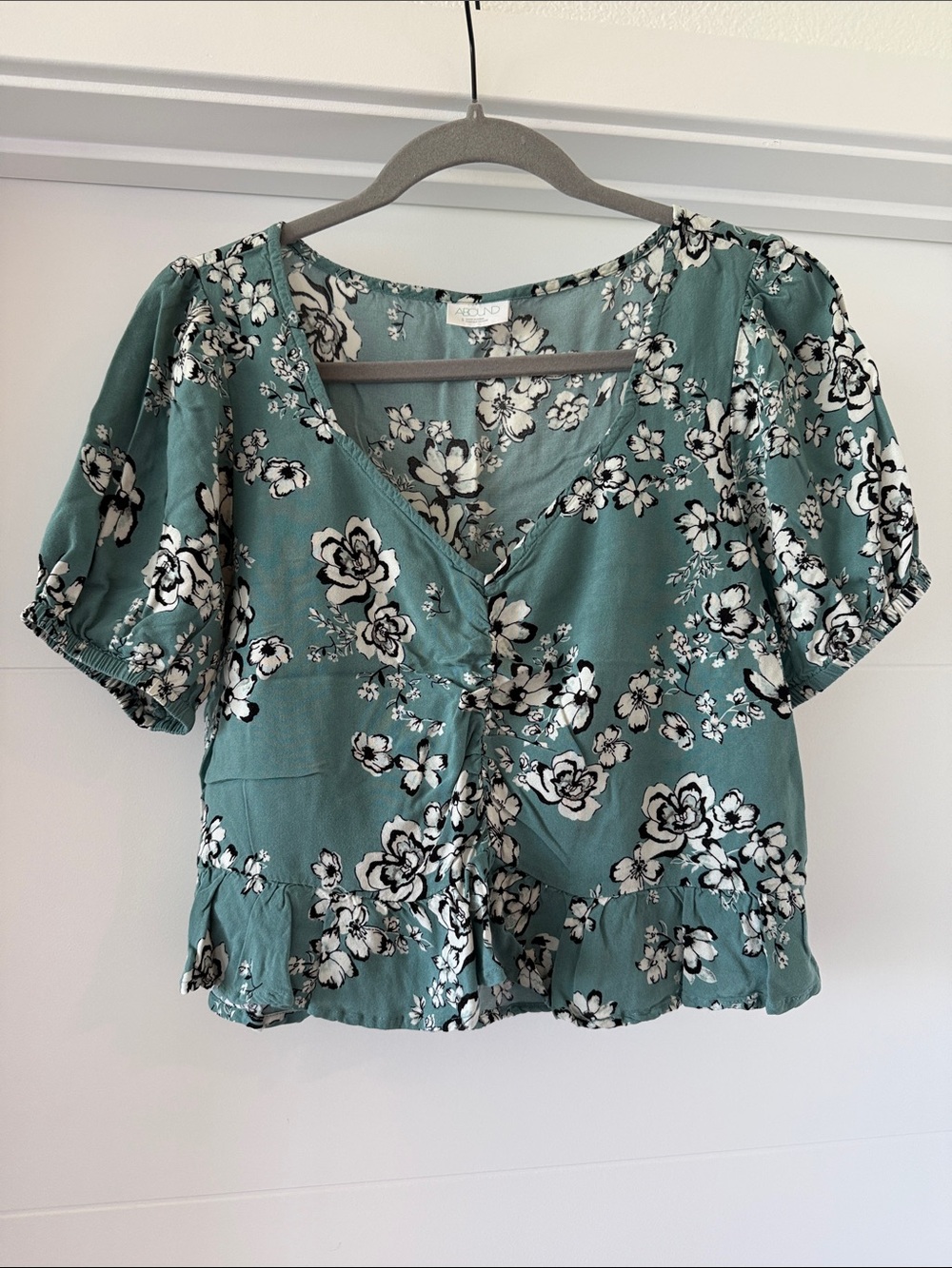 Abound Teal Floral Cinch-Front Puff Sleeve Blouse